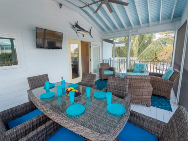 Anna Maria Five Bedroom Beach Home - Private Pool